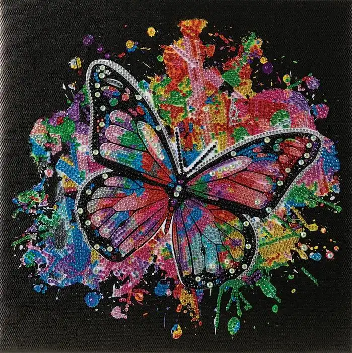 Crystal Art Kit 30x30cm In Flight Vlinder