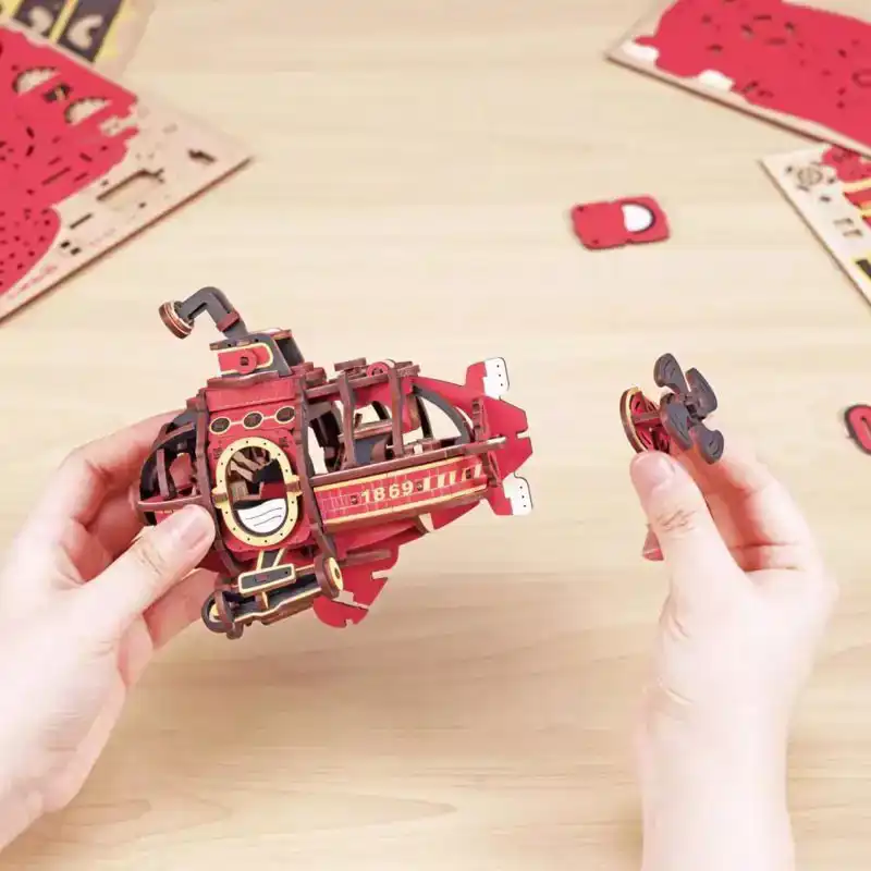 Robotime deep-sea adventurer MCD04